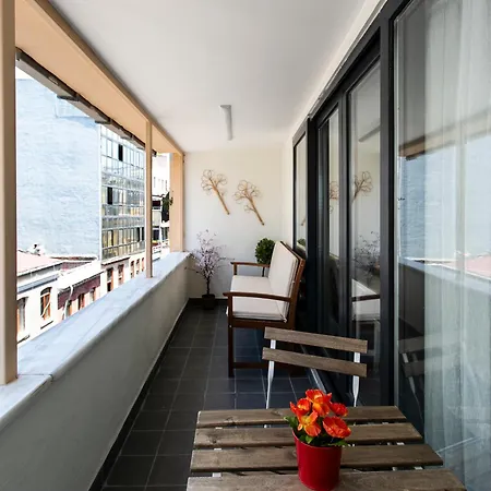 Happy Homes & Taksim Apartamento *