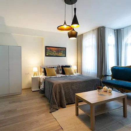 Apartamento Happy Homes & Taksim *